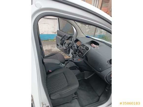 Sahibinden Renault Kangoo Multix 1.5 dCi Joy 2016 Model
