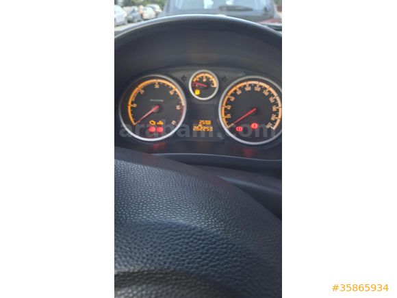 Sahibinden Opel Corsa 1.3 CDTI Essentia 2009 Model