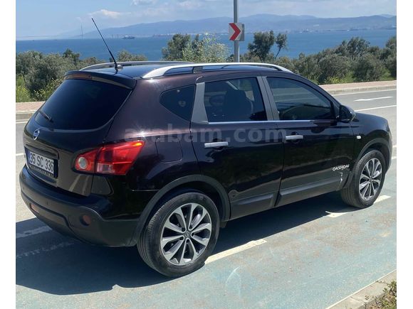 Sahibinden Nissan Qashqai 1.6 Tekna 2010 Model 