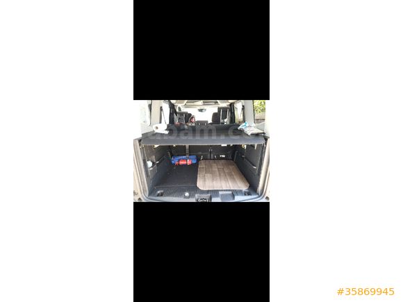 Sahibinden Ford Tourneo Courier 1.5 EcoBlue Titanium 2024 Model