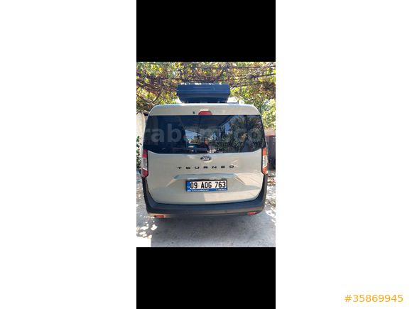 Sahibinden Ford Tourneo Courier 1.5 EcoBlue Titanium 2024 Model