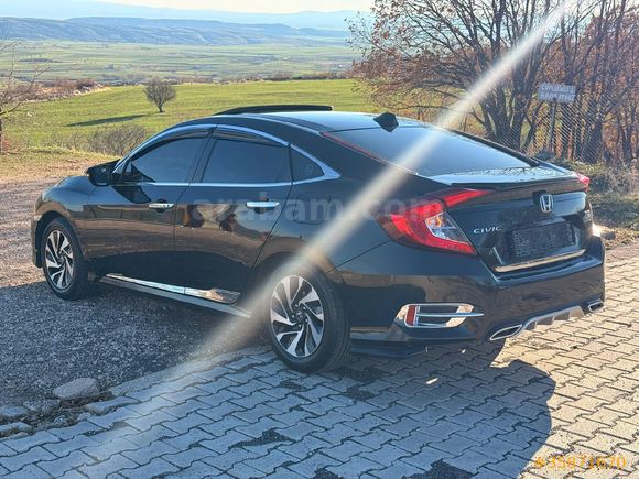 MEMURDAN 2020 ÇIKIŞLI BOYASIZ HATASIZ BAKIMLI FUL+FUL FABRİKASYON LPG EKONOMİK CİVİC
