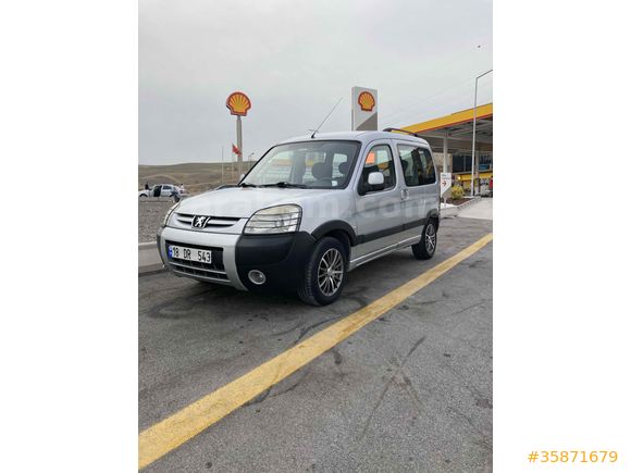 EURO5 2012 İLK ELDEN TERTEMİZ AİLE ARACI TUTULAN VERSİYON 