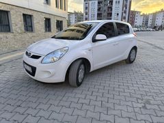 BOYASIZ-OTOMATİK VİTES- 1.4 MOTOR-LPGLİ-İ20