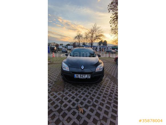 Sahibinden Renault Megane 1.6 Privilege 2011 Model