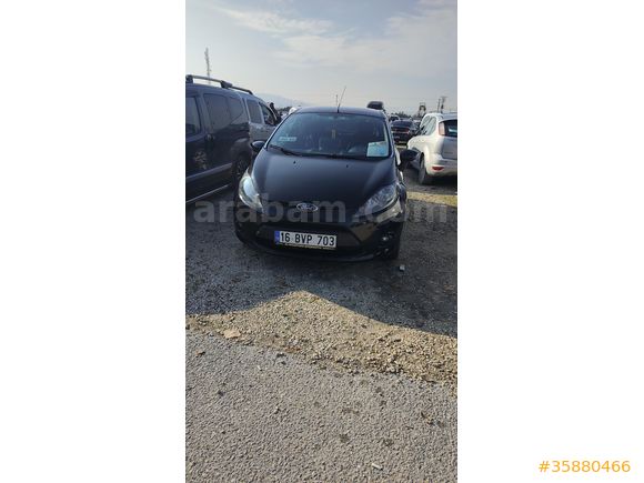 Sahibinden Ford Fiesta 1.4 My 2011 Model  160 km Siyah