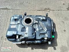 MERCEDES W176 YAKIT DEPOSU