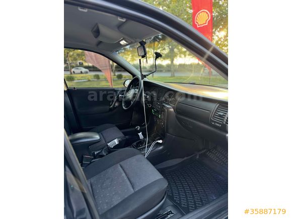 Sahibinden tertemiz Opel Vectra 1.6 Comfort 2001 Model 