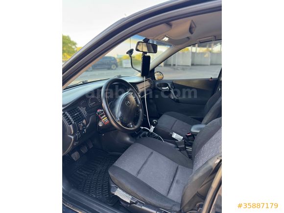 Sahibinden tertemiz Opel Vectra 1.6 Comfort 2001 Model 