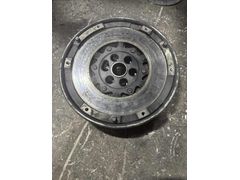 BMW 3-SERİSİ E90 320i 125KW N43 volant oem 21217568006
