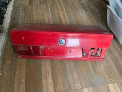 BMW e34 bagaj kapağı