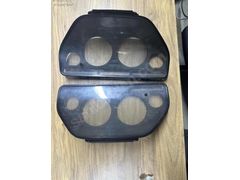 BMW E34 GÖSTERGE PANELİNİN KASASI