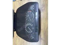 BMW E32 GÖSTERGE PANELİ