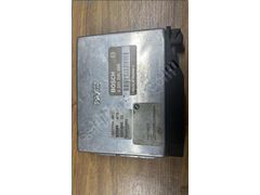 BMW 5.18 MOTOR BEYİNİ OEM 0261200986