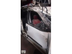FİAT DOBLO GENİŞ AİLE SAĞ ÖN KAPI HATALI
