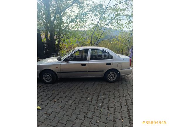 Sahibinden Hyundai Accent 1.5 1.5i GLS 2000 Model