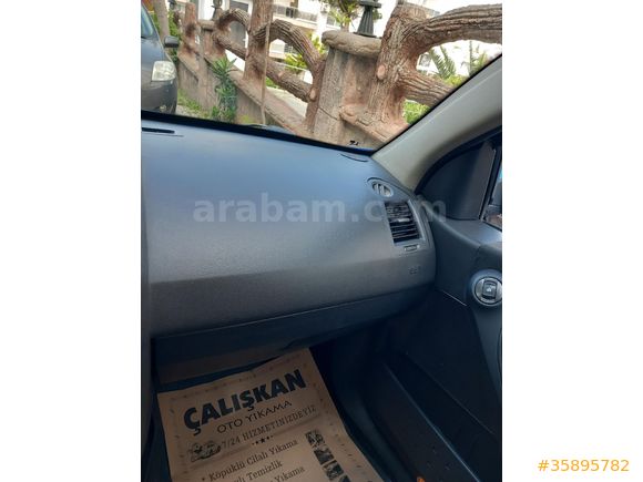 Değişensiz Renault Megane 2 1.5 dCi Dynamique 2004 Model