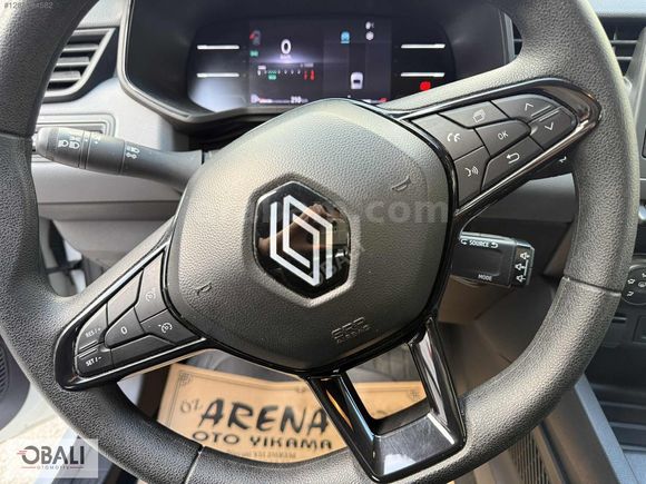 2023 Clio 1.0 SCE Equilibre Tramersiz 59.000Km