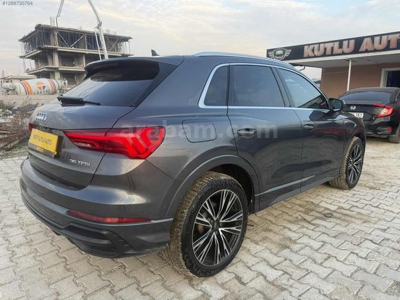 2021 model AUDİ Q3 Sline 107 bin km (CAM TAVAN)