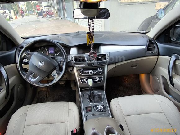 ACİL !!! Sahibinden Renault Latitude 1.5 dCi Privilege 2011 Model 295.000 km Siyah