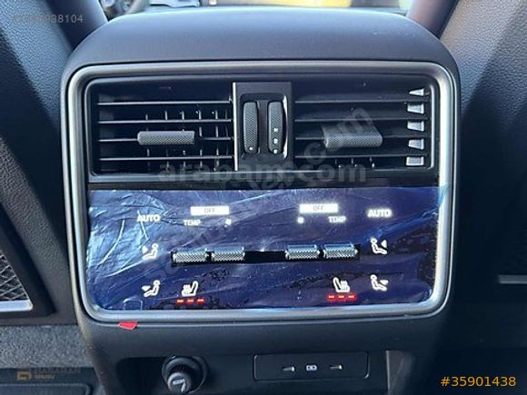 BAŞARAN 2025 PORSCHE CAYENNE E-HYBRID E3 II - BOYASIZ - BAYİ