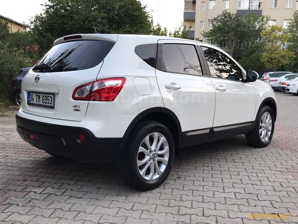 İlk Sahibinden, 4x4 1.6 DCI, Tramersiz, Değişensiz, Full Yetkili Servis Bakımlı
