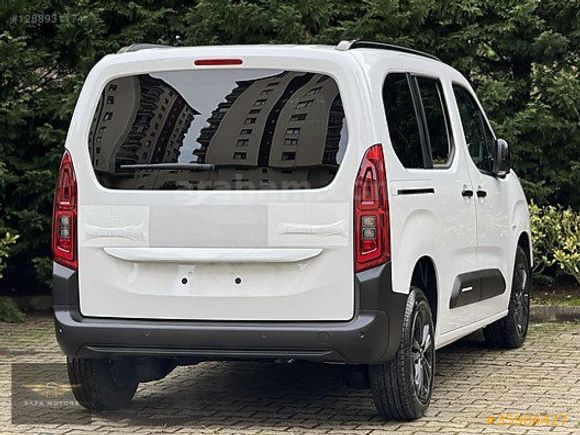 SAFA I %20 KDV CİTROEN BERLİNGO SIFIR 1.5 BLUEHDI PLUS 130HP
