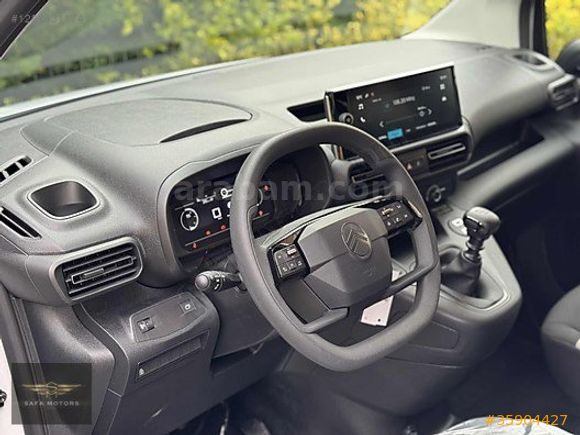 SAFA I %20 KDV CİTROEN BERLİNGO SIFIR 1.5 BLUEHDI PLUS 130HP