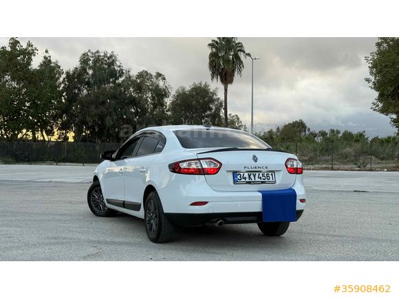 HATASIZ ARAYANLARA EKSTRALI AİLE ARACI FLUENCE İLANDA