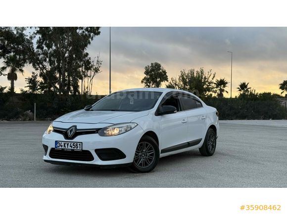 HATASIZ ARAYANLARA EKSTRALI AİLE ARACI FLUENCE İLANDA