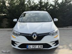 FULL YETKİLİ SERVİS BAKIMLI TESLA EKRANLI HATASIZ BOYASIZ MEGANE