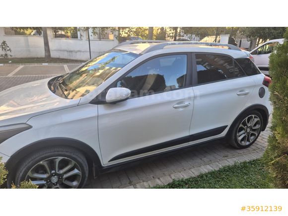 Sahibinden Hyundai i20 Active 1.4 MPi Elite 2017 Model