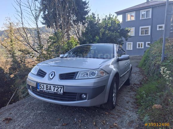 Sahibinden Renault Megane 1.5 dCi Privilege 2008 Model  281.000 km Gri