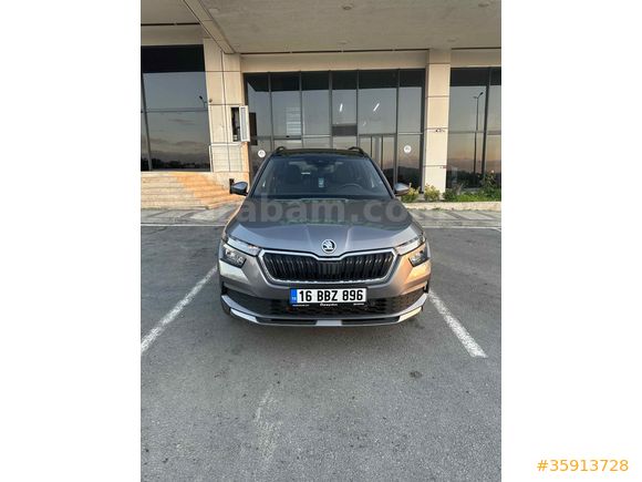 Sahibinden Full Yetkili Servis Bakımlı Skoda Kamiq 1.0 TSI Premium 2023 Model 