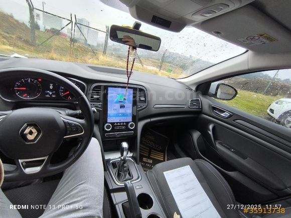 Sahibinden Renault Megane 1.3 TCe Joy 2021 Model