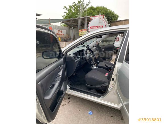 Sahibinden Toyota Corolla 1.4 D-4D Terra 2007 Model İzmir 204000 km Gri (Gümüş)