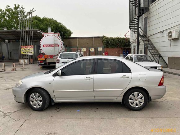 Sahibinden Toyota Corolla 1.4 D-4D Terra 2007 Model İzmir 204000 km Gri (Gümüş)