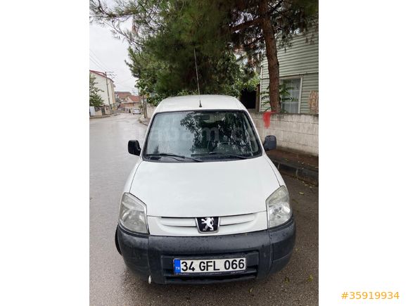 Sahibinden Peugeot Partner 1.9 D 2008 Model  224.000 km Beyaz