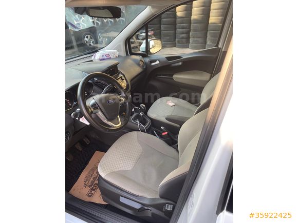 Sahibinden Ford Tourneo Courier 1.5 EcoBlue Titanium 2023 Model 