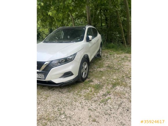 Sahibinden Nissan Qashqai 1.2 DIG-T Sky Pack 2018 Model Balıkesir 73.000 km Beyaz
