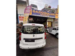 Renault Expres 2024 Arka Tampon Çıkma