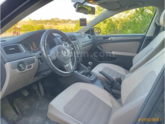 Volkswagen Jetta 1.2 TSi Highline 192.000