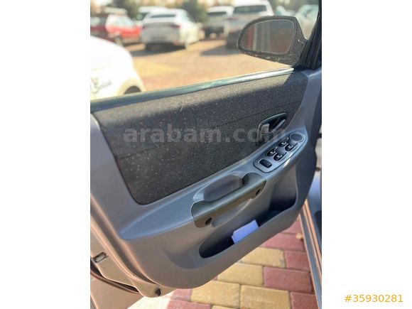 Sahibinden Hyundai Accent 1.3 LX 2000 Model 