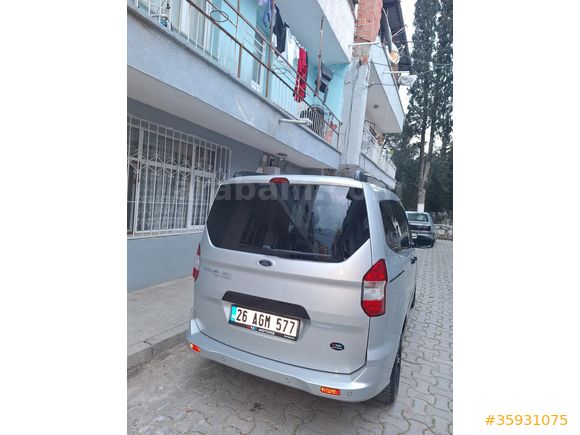 Sahibinden Ford Tourneo Courier 1.5 TDCi Titanium Plus 2023 Model