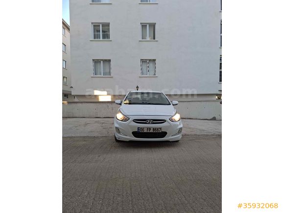 Sahibinden Hyundai Accent Blue 1.6 CRDI Prime 2015 Model 