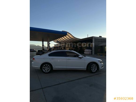 Sahibinden Volkswagen Passat 1.6 TDi BlueMotion Comfortline 2018 Model  238.000 km Beyaz