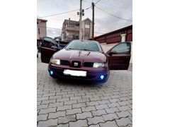 Sahibinden Seat Toledo 1.6 Signo 2004 Mode sag ön çamurluk orijinal değişik bel altı macunsuz temizlik boyası var vize yeni akü triger yeni l