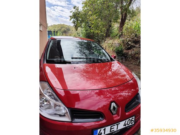2009 RENAULT CLİO 3 OTOMATİK DEĞİŞENSİZ