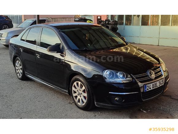 Sahibinden Volkswagen Jetta 1.4 TSi Comfortline 2009 Model  251.000 km Siyah