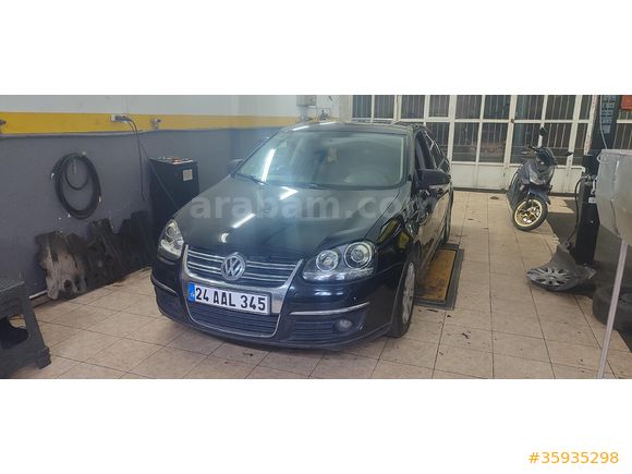 Sahibinden Volkswagen Jetta 1.4 TSi Comfortline 2009 Model  251.000 km Siyah